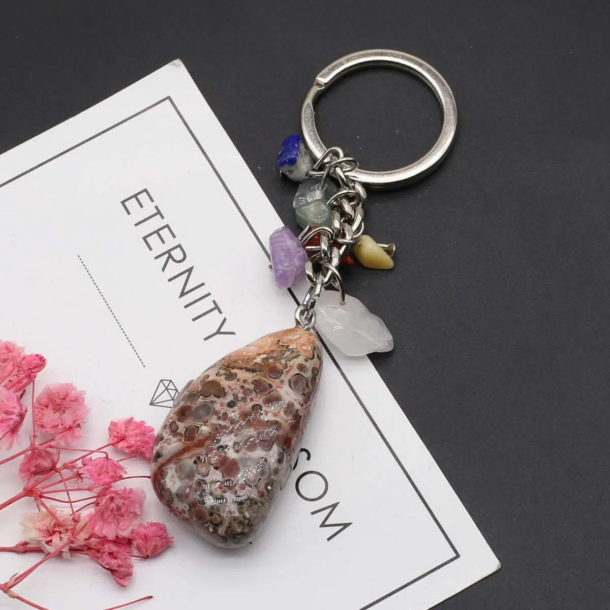 Pendentif argenté Géode d'Agate avec pointe Tourmaline Noire