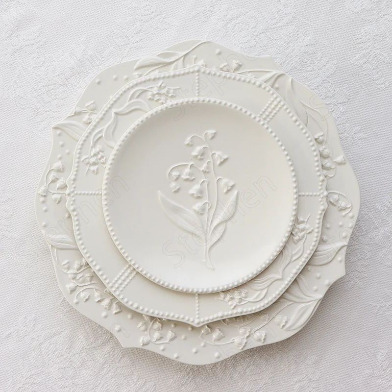 

American Embossed Ceramic Plate European Modern Lily of The Valley Flower Relief Lace Dinner Plates Cake Dessert Dish Tableware