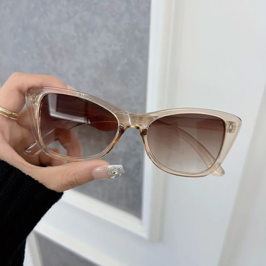 Retro Quadratische Sonnenbrille für Damen, Vintage Große Brillen für Herren, Nieten-Sonnenbrille, Luxusmarken-Brillen mit Spiegeleffekt – Detail 1