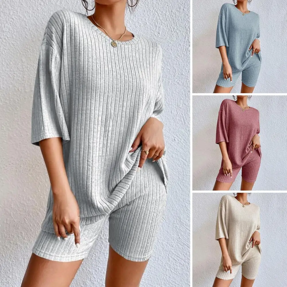 

2 Pcs/Set Women T-shirt Shorts Set O-Neck Loose Half Sleeves High Elastic Waist Breathable Cool Homewear Sport Top Suit Pajams