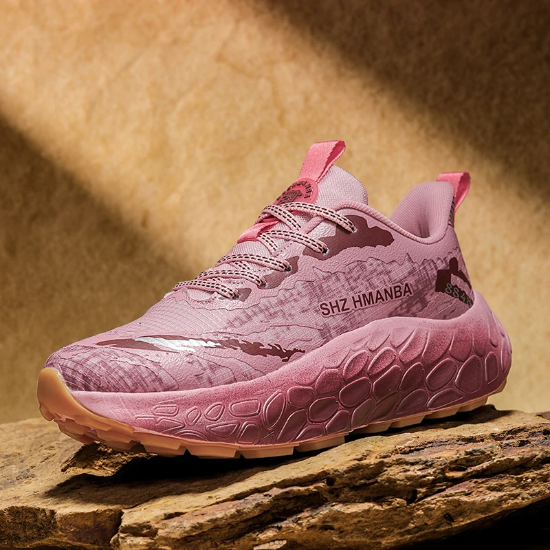 Alltagstaugliche Freizeitschuhe, geeignet für Bergsteigen, Outdoor-Wandern, Wildcamping und Erkundungen im Vorort, mit hervorragender Outdoor-Fähigkeit.
