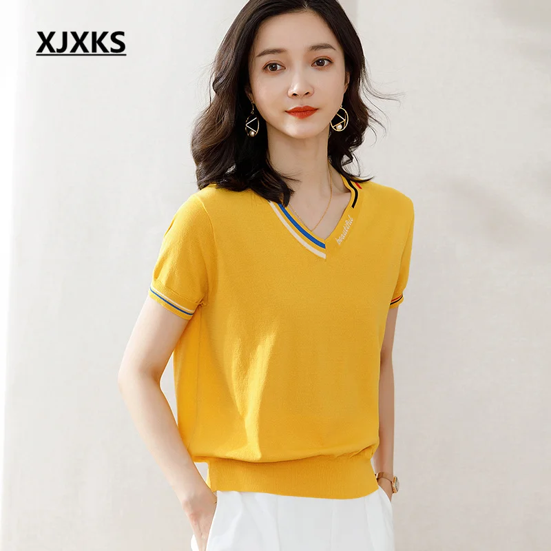 

Модная футболка XJXKS с V-образным вырезом и коротким рукавом, женские топы, Новинка лета 2023, удобные вязаные рубашки из вискозы и льна