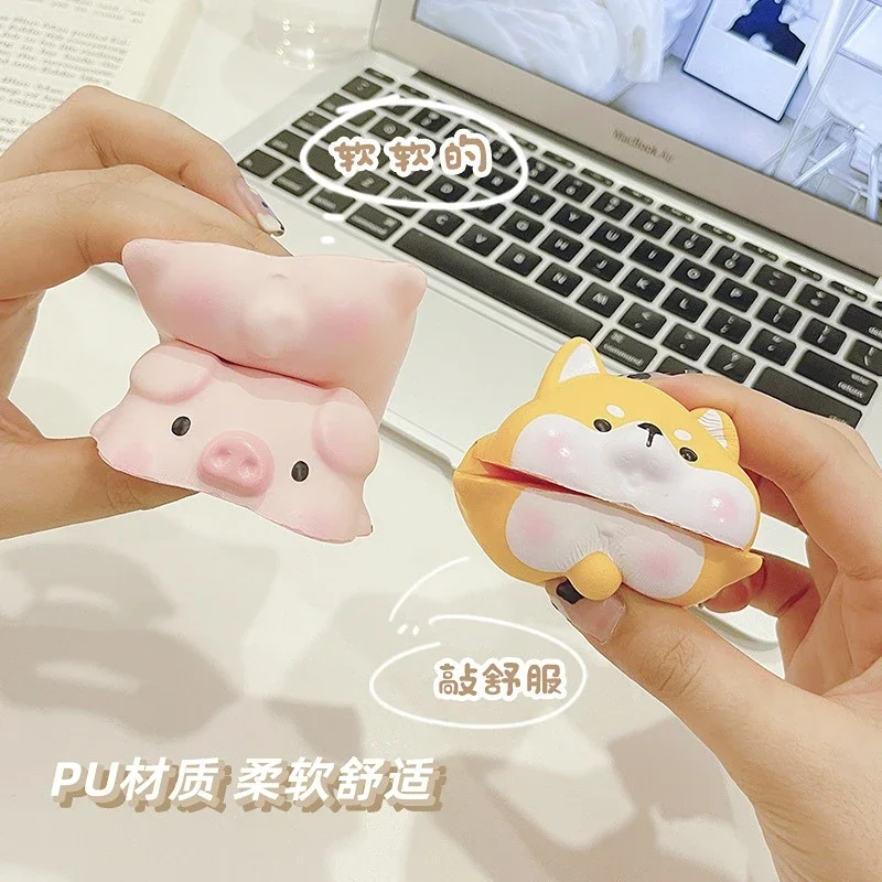 Bonito Suporte de Descanso de Pulso para Mouse Computador Laptop Descanso de Braço para Mesa Ergonômico Material de Escritório Kawaii Lenta Ascensão Brinquedos Moles - Imagem 6