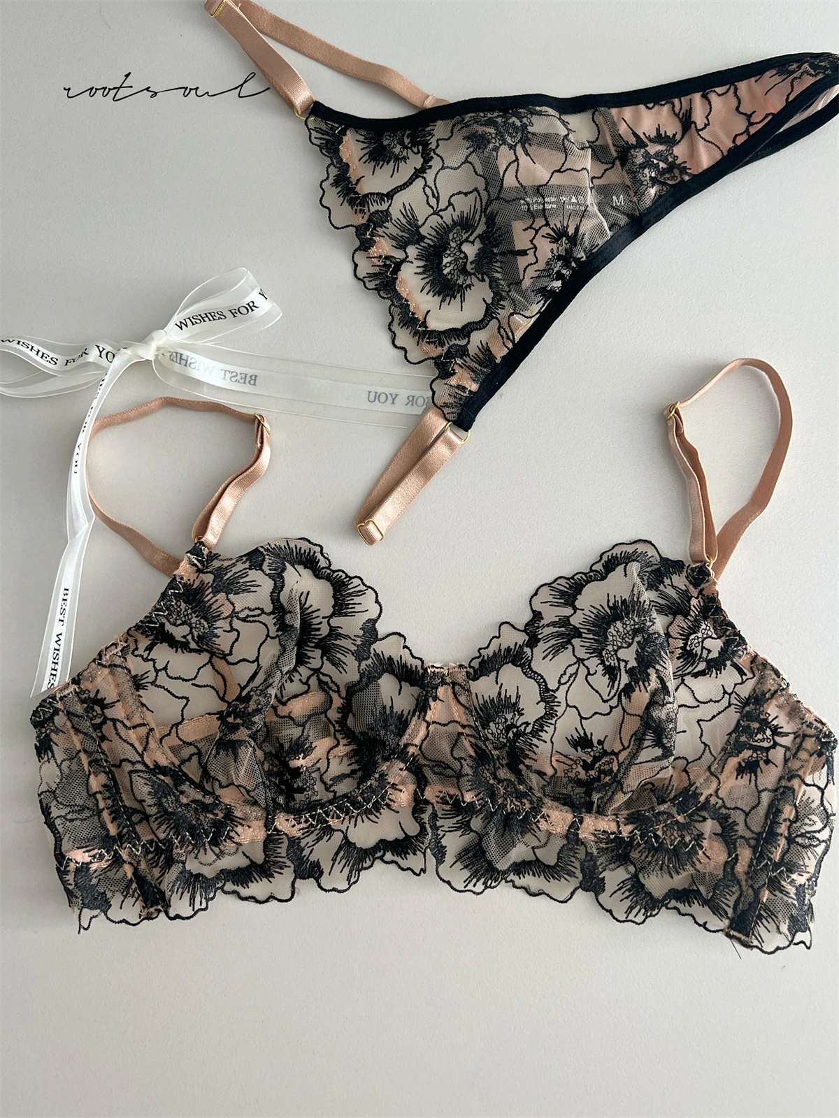 Vintage floral sexy lace adjustment push up lingerie hollowed out  top support bras ladies steel ring bra underwear sets