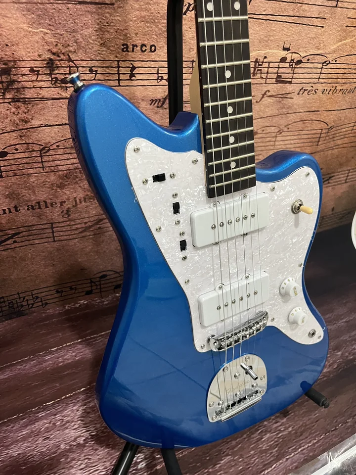 女の子のためのジャズマスターエレキギター,青い色,6弦,工場で