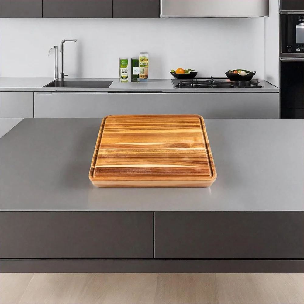 Acacia Wood Cutting Board with Handle 4