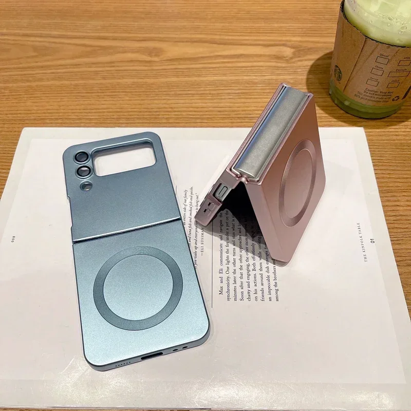 Slim Magnetic Shockproof TPU Case with Lens Protection, Compatible with Magsafe