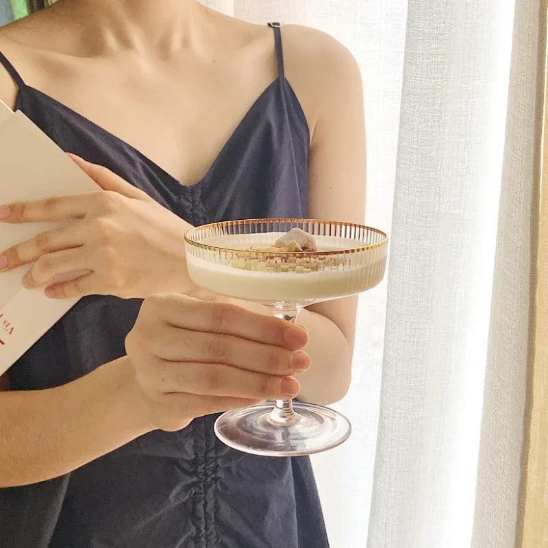 Nordic Phnom Penh Glass Ice Cream Cup Yogurt Goblet Wine Glasses Dessert Champagne Cup Kawaii Snack Bowl Drinkware
