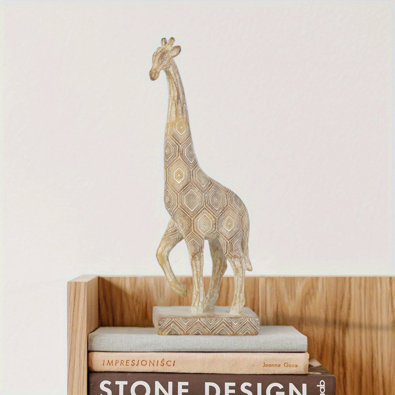 Modern Minimalist Home Decoration, Giraffe Desktop Ornaments, Decorations for Offices and Studies, Artistic Handicrafts