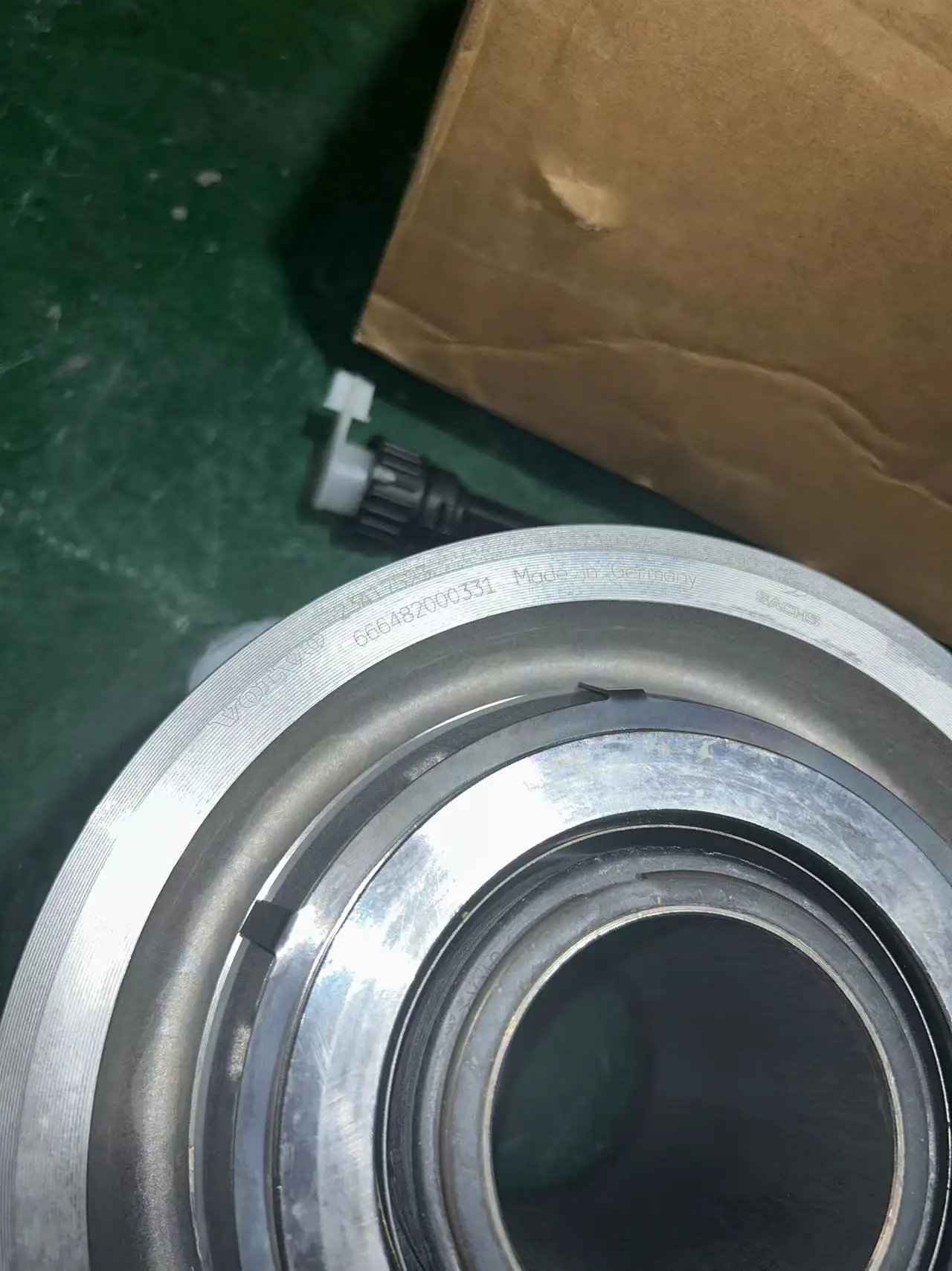 

23417523 VOLVO 6482000155 Electric control release bearing KAMAZ 5490 54901 6580 V-OLVO S-CANIA D-AF European truck Parts