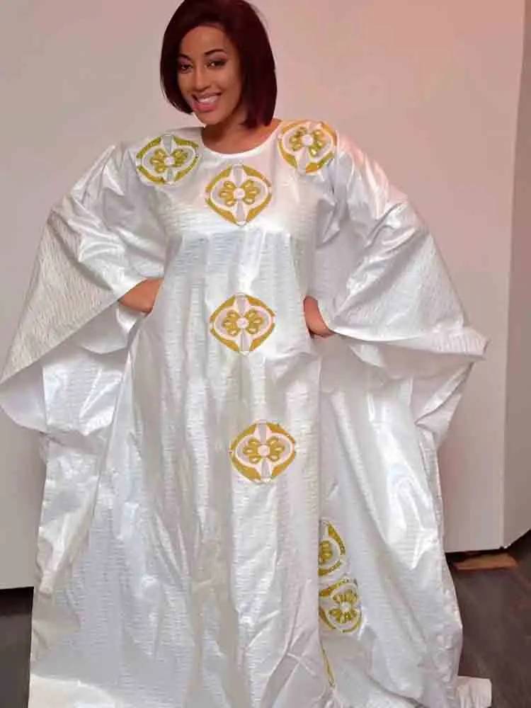 Femme 2024 Model Robe Bazin Grande Dame White Printed Bazin Dress