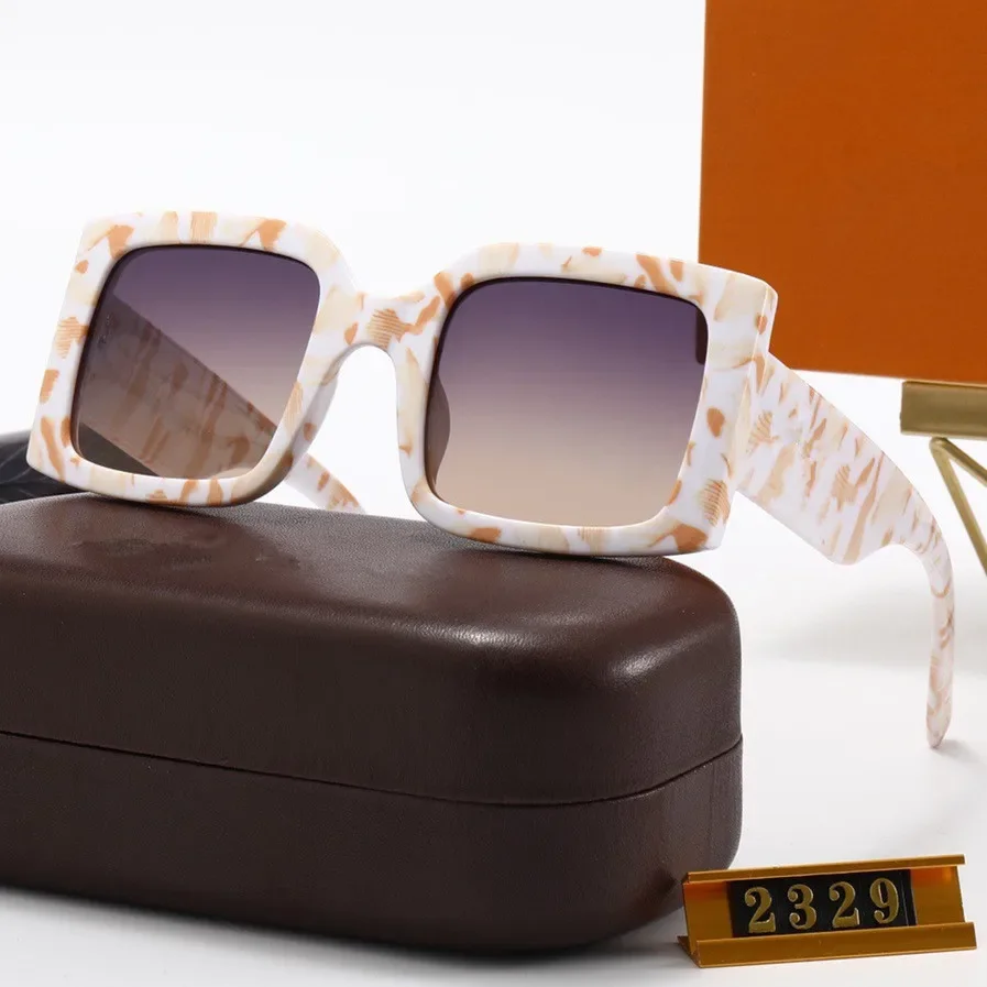 

Luxury Brand Designer Square Sunglasses Women Men New Fashion Retro Oversized Sun Glasses for Ladies Driving Shopping Shades