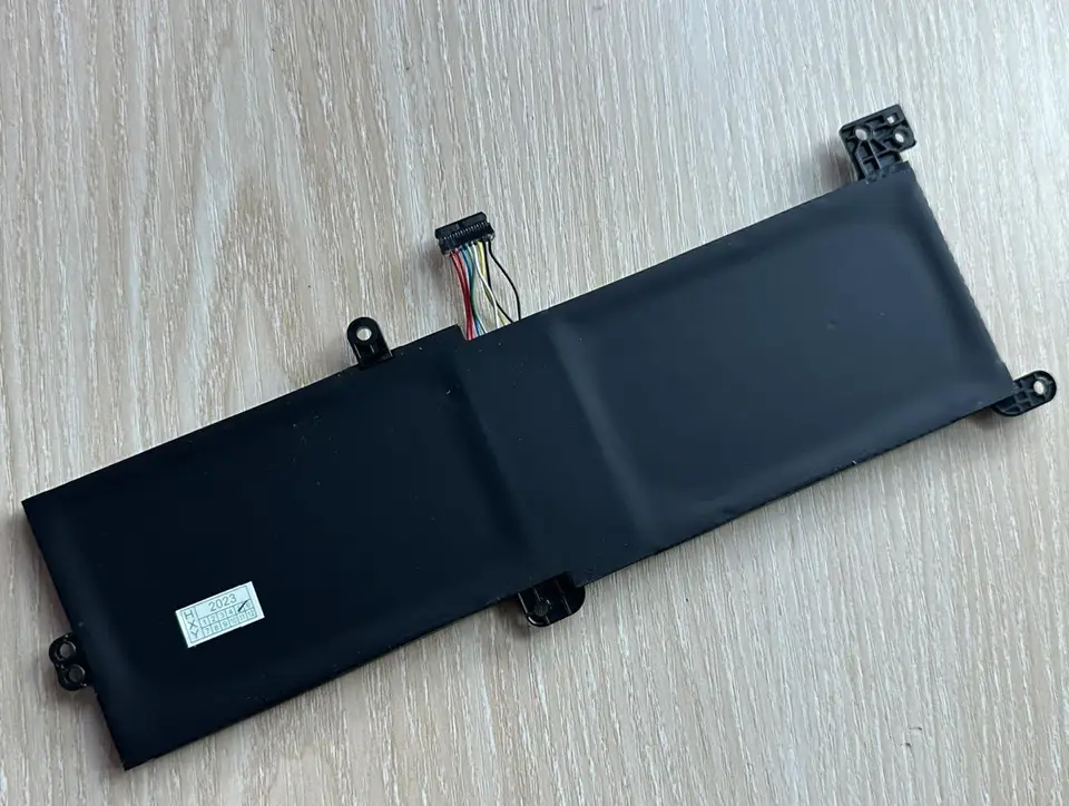 Batteria Per Lenovo IdeaPad 320 E Altri - 35Wh, 7.6V, Compatibile L16C2PB2