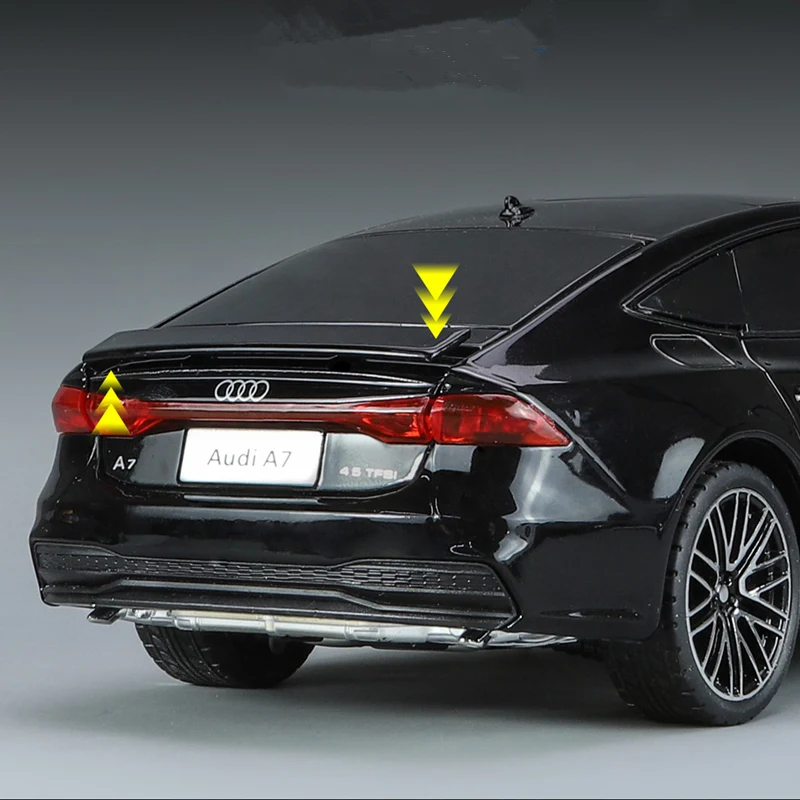 1/24 アウディA7（カスタム品） 1:24 AUDI A7 Coupe Alloy Car Model Diecast Metal Toy Vehicle