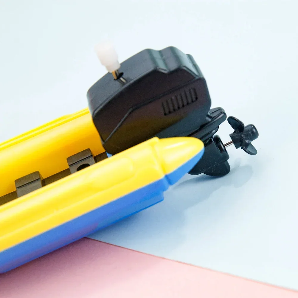 1PCS Speed Boat Clockwork Toys Ship Wind Up Toy Float In Water Kids Toys Classic Bathtub Shower Bath Toy for Children Boys Toys 6