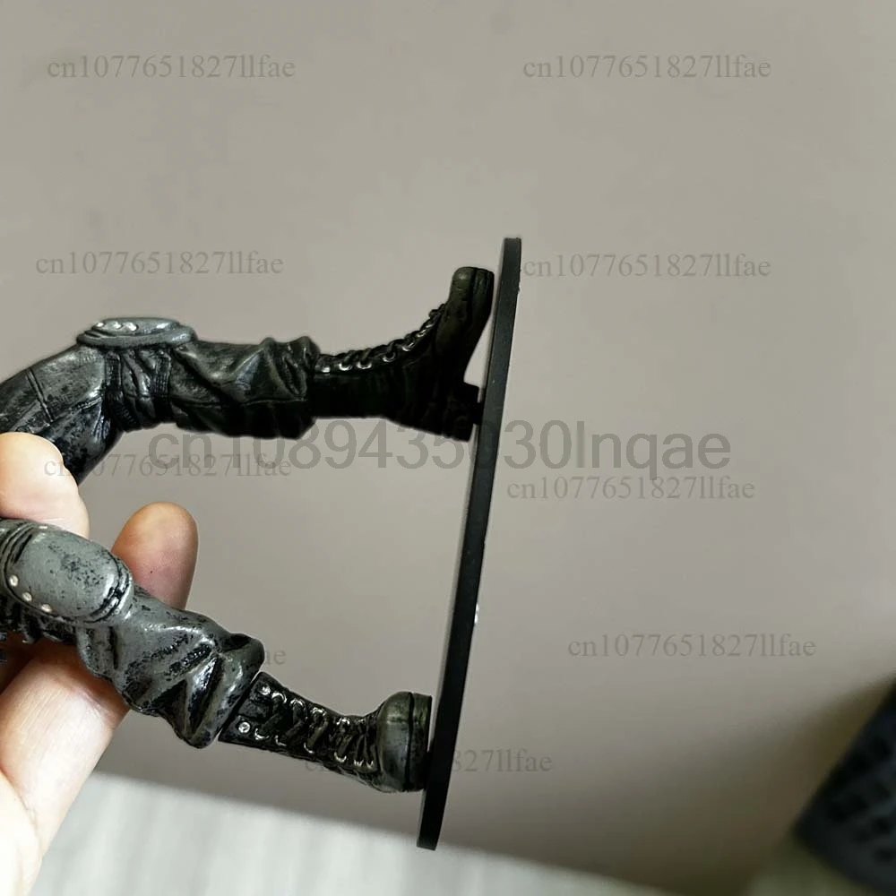 Redfield Hunk Zombie With Dog Licker And Walker Chris Redfield Biohazard Executioner Majini Action Figure Model Toys Room Decor