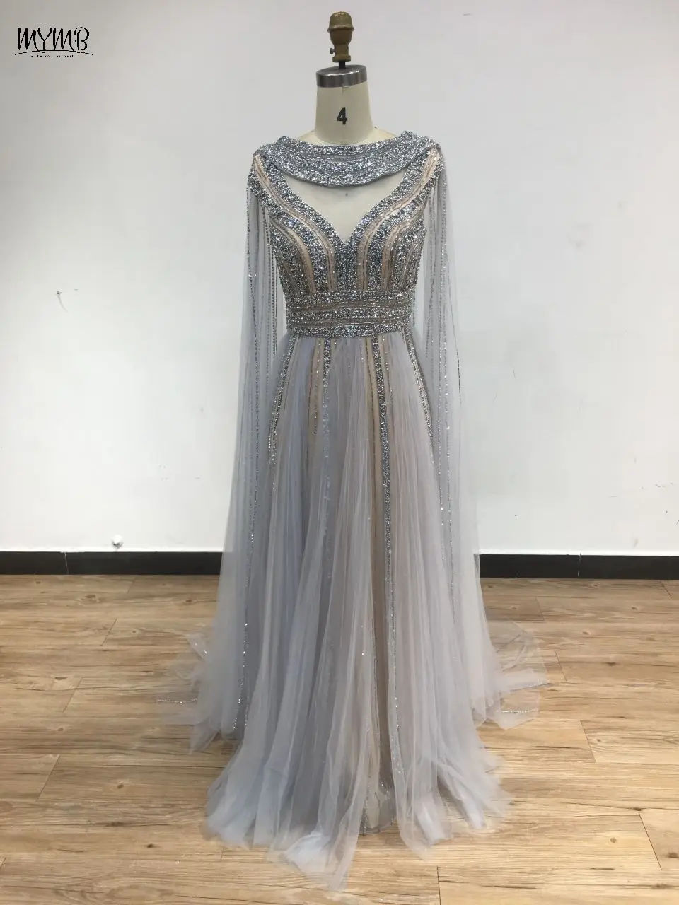 MYMB Arabisch Gold A-Linie Maßgeschneiderte Promi-Abendkleider mit Cape-Ärmeln Glitzer Pailletten Tüll Hochzeitskleid DKN3114 – Detail 6