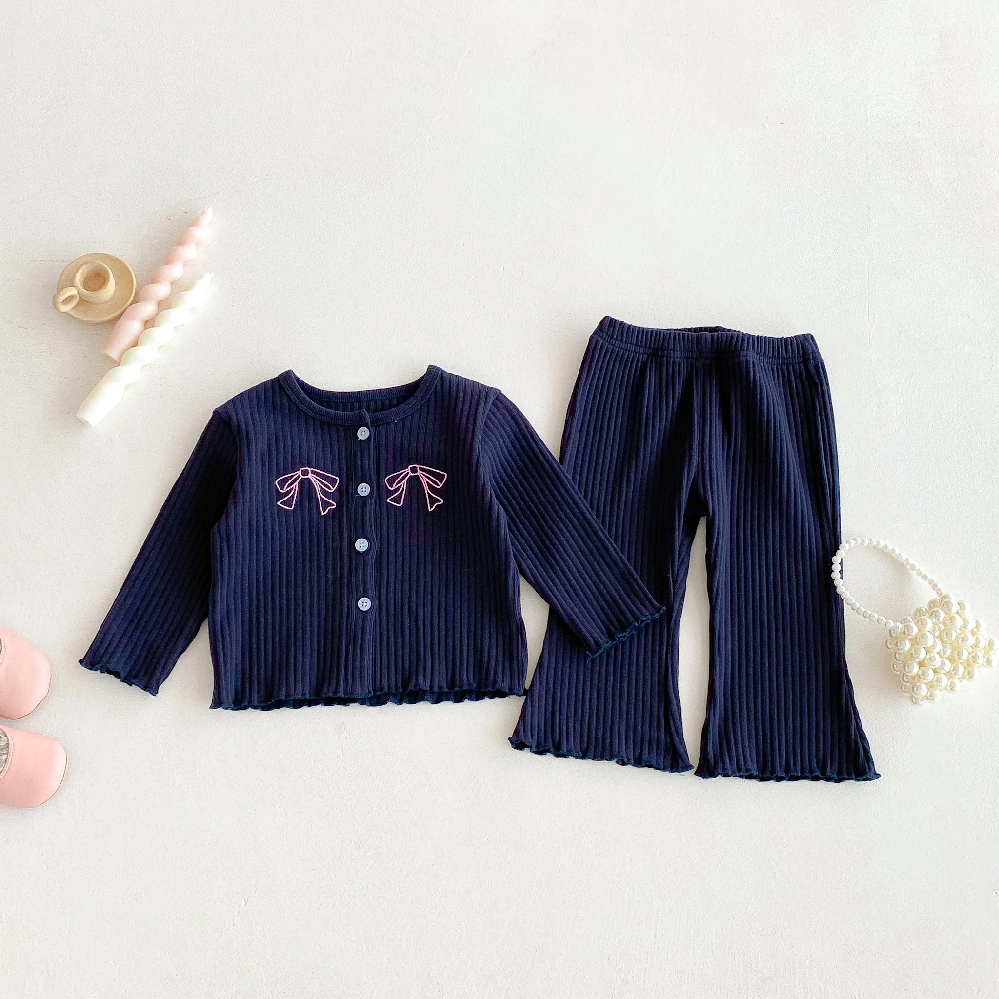 가을  소녀 핏 스트라이프 캐주얼 긴 바지 세트, 리본 프린트 긴팔 가디건 + 플레어 긴 바지 세트