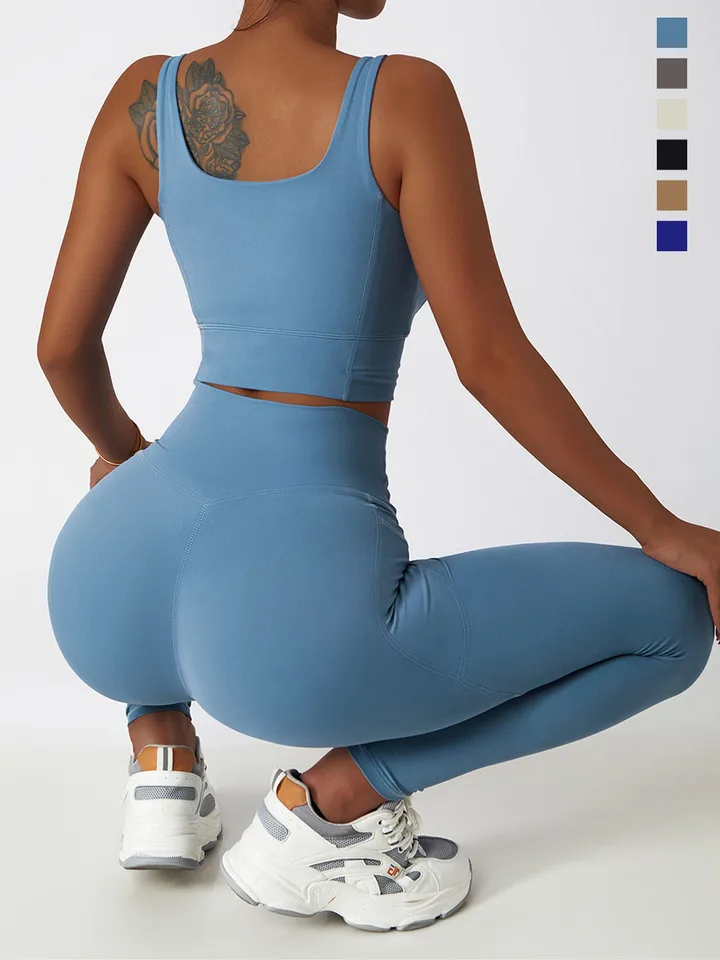 Versace ヨガセット　ジム　新品未使用 Versace ヨガセット ジム 新品未使用 Versace ヨガセット ジム 新品未