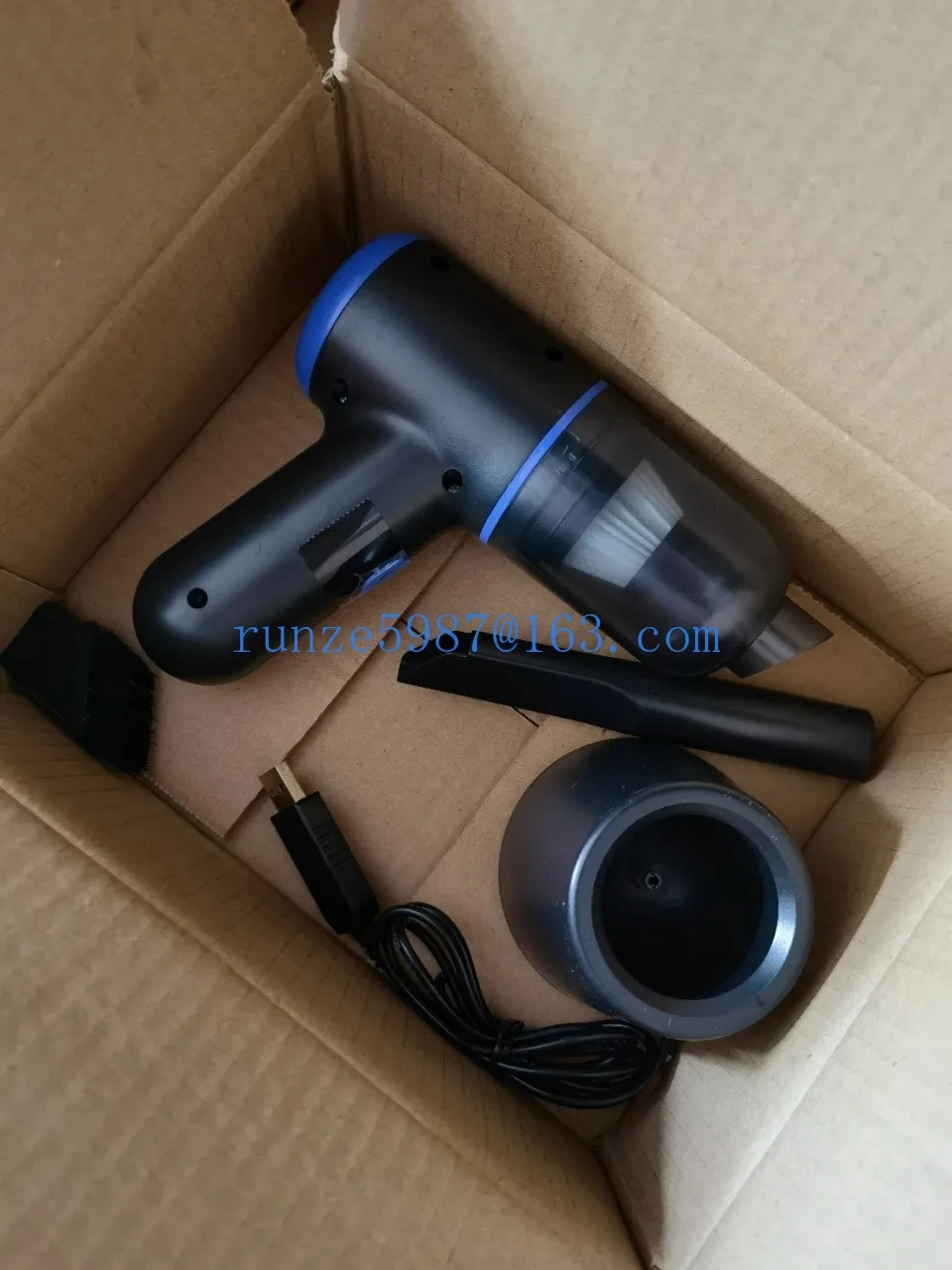 

High power car powerful Mini 9000pa large suction vacuum cleaner