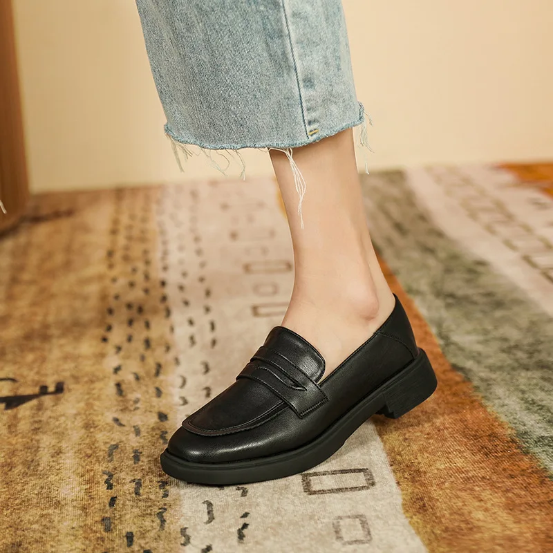 

Повседневная женская обувь, черные туфли-оксфорды на плоской подошве, осенняя женская обувь на платформе, женская обувь из искусственной кожи с мехом и квадратным носком Fa