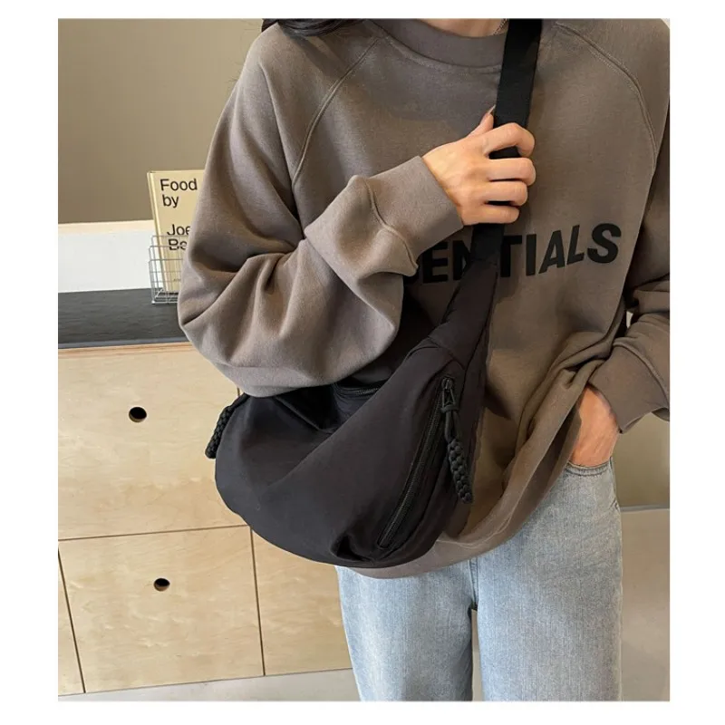 カズハ着用★ ★人気★Women's Crescent Mini Tote Large Capacity Canvas Handbag, Mini Tote Bag with Zipper