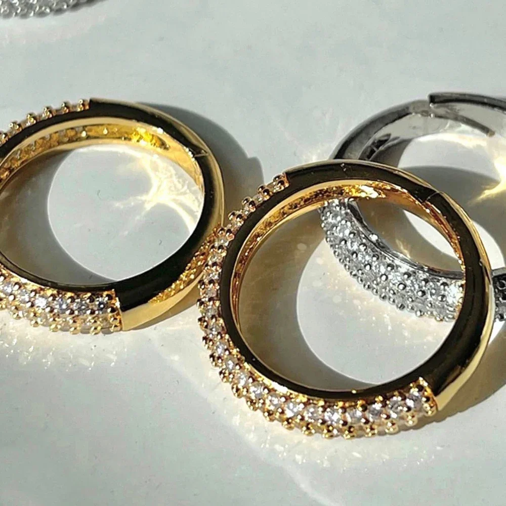 18K Gold Plated Luxury Sparkling Zircon Circle Women Wed Ring Non Tarnish Anti Allergic Metal Stainless Steel Delicate Jewelry