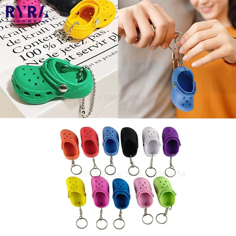 Funny Shoe Accessory Cart Keychain Buckle Creative Mini Slipper Button Diy Keychain Schoolbag Pendant Garden Shoes Accessories