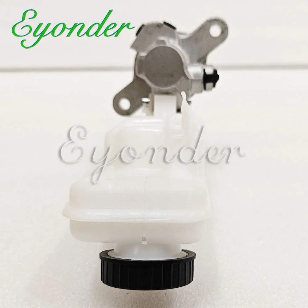 Brake Master Cylinder Pump for Toyota Corolla 2009-2014 Lexus 47201-09331 47201-09330 47201-09680 4720109331 4720109330