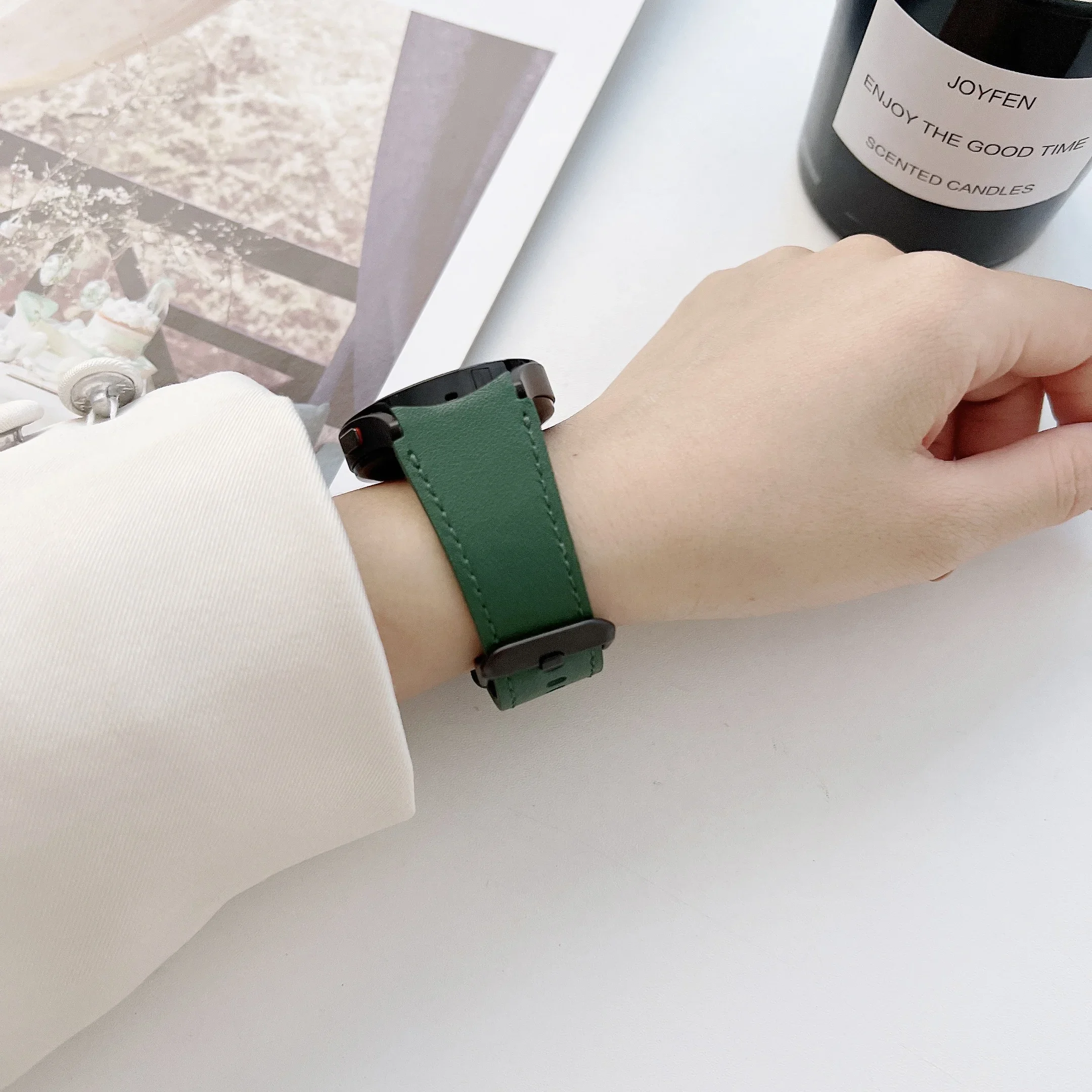 Genuine Leather Strap - Premium Comfortable Bracelet for Smartwatches