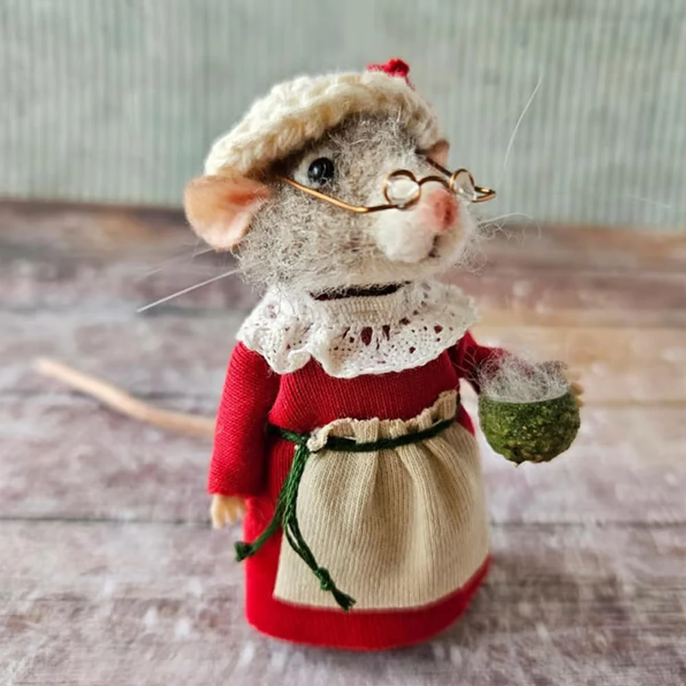 Ornament Crafts Resin Crafts Miniature Figurines DIY Handmade Needle Felted Mouse Doll Kit Wool Felted Mouse Material Pack Needle Felting Mice Doll Art Christmas Decor