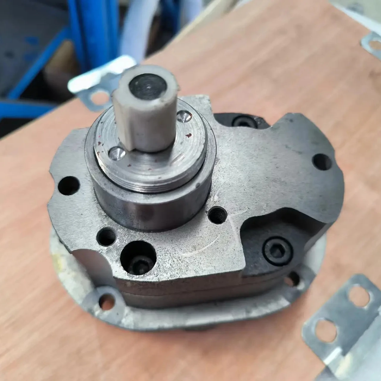 

Accessories Asphalt pump for road sealing machine replacement