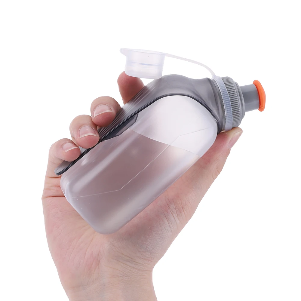 250ml Sports Water Bottle with Clip & Dustproof Lid Squeeze Water Bottle Leakproof Arc for Camping Cycling Marathon