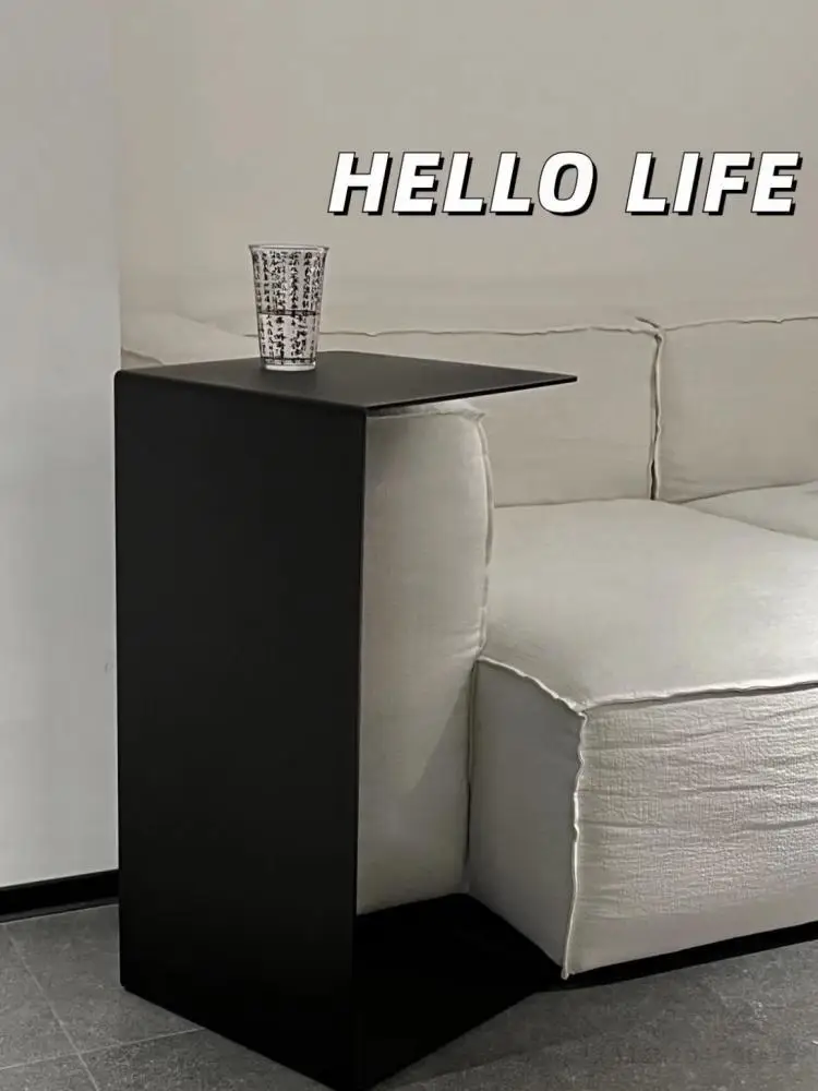 Italian Style Minimalist Sofa Side Table Simple Style C Type Bedside Table Light Luxury Modern Designer Movable Corner