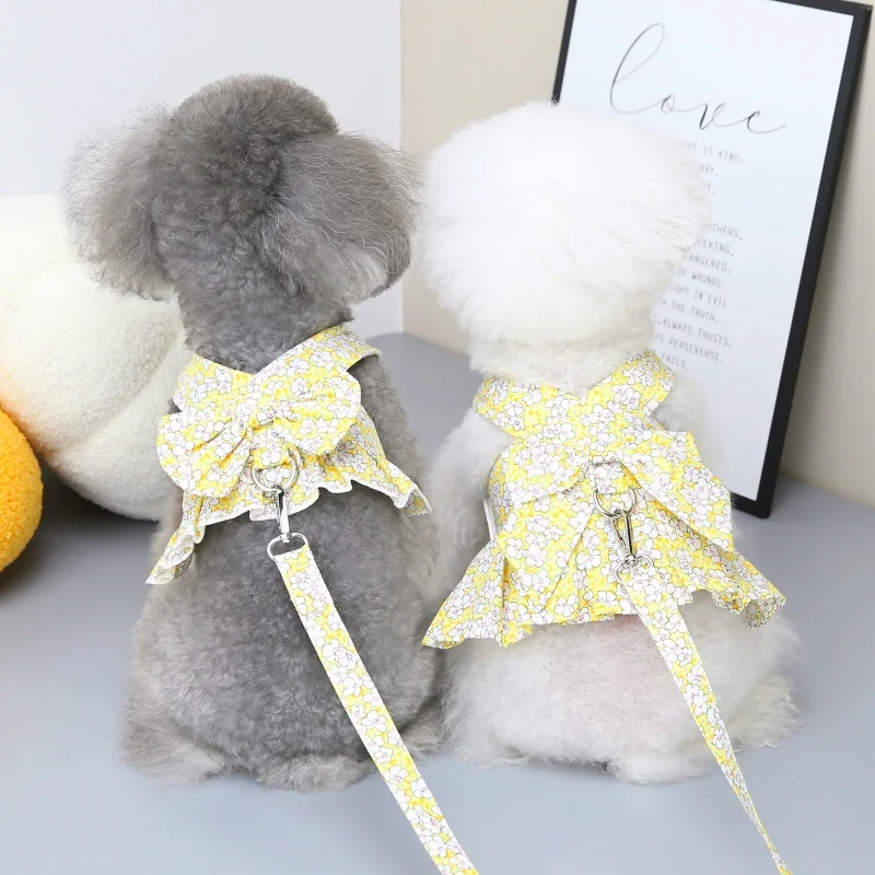 Summer Dog Harness Pink Flower Harness Dress Pet Cat Dog Guinzaglio Set Puppy Vest Harness Lead Kit Per Chihuahua Yorkshire Terrier