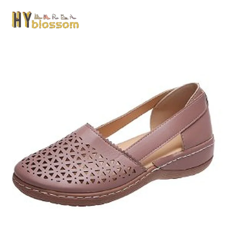 Summer plus size casual ladies sandals European and American thick bottom hollow solid color ladies single shoes wedge sandals 