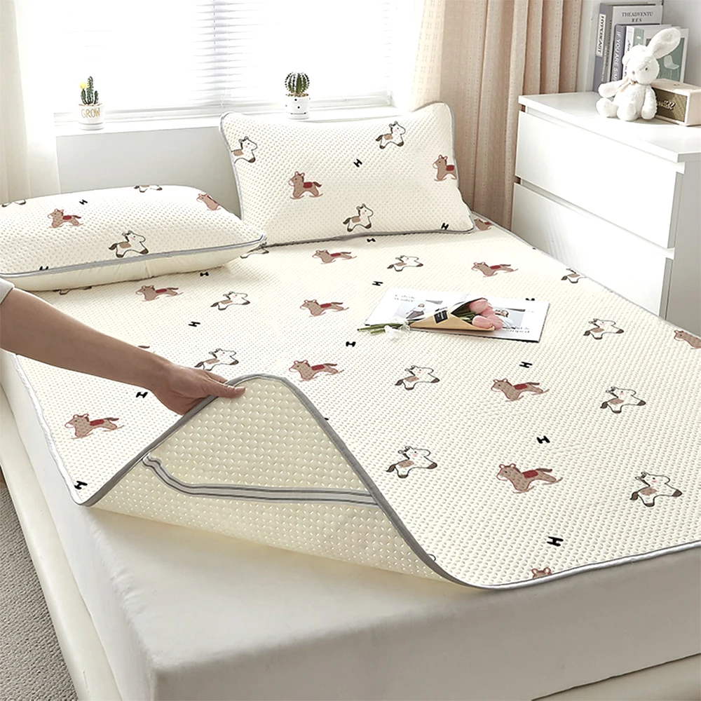F (With Pillowcase)