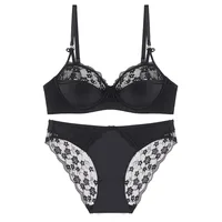 Hot Sale Christmas Lingerie Gift Set, Large Bust Push Up Bra Slimming Anti-Sagging, Romantic Red Lace Underwear Women BANERDANNI