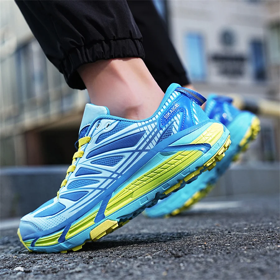 New Running Shoes Men's Breathable Running Shoes Lightweight Walking Shoes Men's Luxury Running Sports Shoes