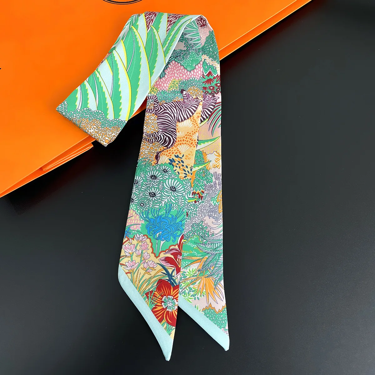 Koreanischen Stil Botanische Dschungel Pferd Druck Twill Seidenschal frauen Lange Streifen Band Haarband Krawatte Zubehör – Detail 6