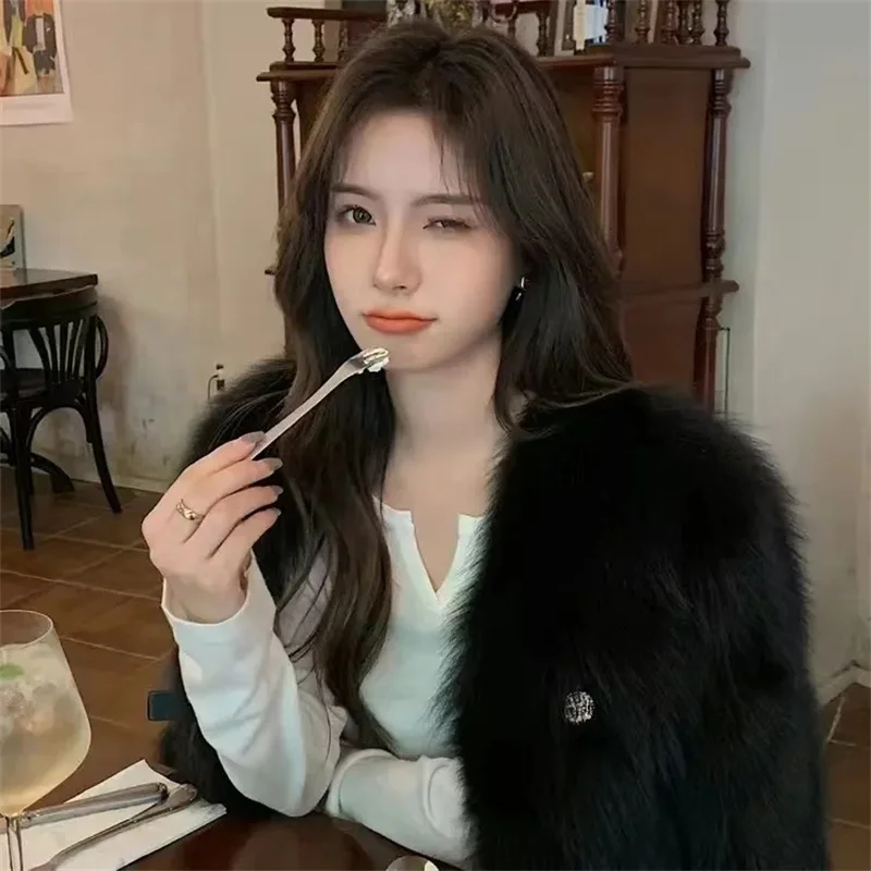 2024 Autumn/Winter New Tuscany Korean Edition Loose Versatile Plush Top Loose Fur Coat Female Plush Coat Solid Color Commuter D4