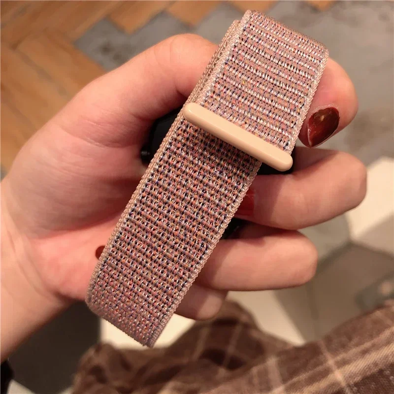 Nylon Loop Smartwatch Strap - Adjustable 20mm/22mm Premium Band
