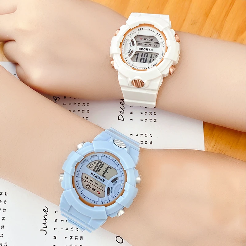 Rekomendasi yang Cocok Jam Tangan untuk Anak Sekolah Jam Tangan Digital Led Trendi Berbagai Gaya Jam Tangan Elektronik Olahraga KEREN DENGAN 4 Tombol Jam Tangan Tahan Air Sehari-hari Часы Уужские