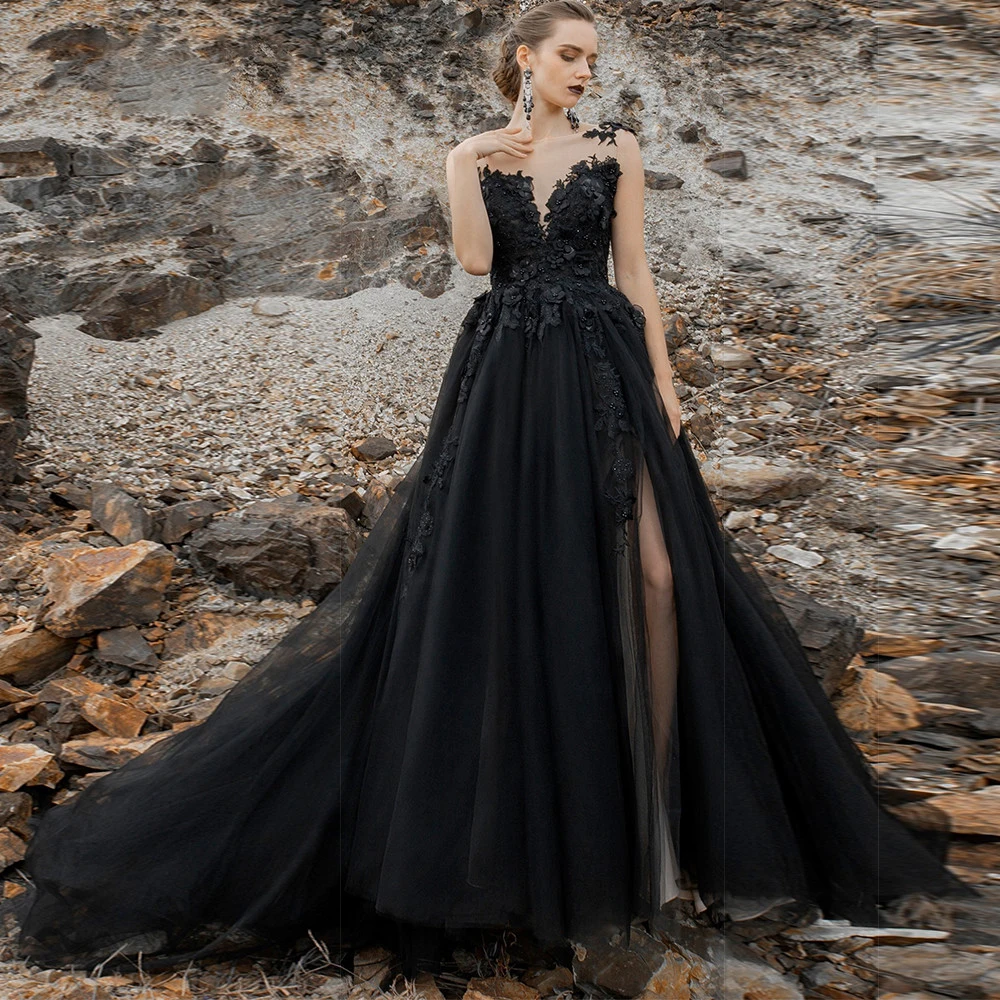 

Vintage Black Tulle Wedding Dresses A-Line Backless Long Side Split Wedding Gowns Lace Applique Handmade Flower Bridal Dress