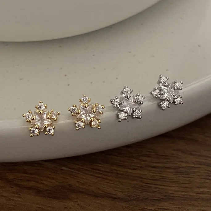 

PONYKISS 925 Sterling Silver Mini Zircon Flower Stud Earrings for Women Minimalist Cute Fine Jewelry Plant Accessories