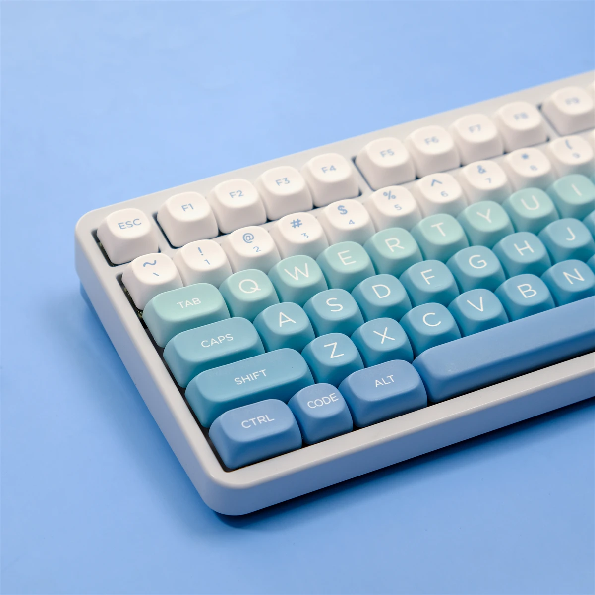 

KBCaps Gradient Blue Keycaps 126 Keys PBT Dye Sublimation MOA Profile Keycaps For MX Switches Mechanical Keyboard MOA Key Caps