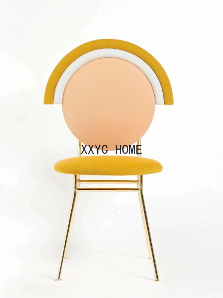 

Скандинавский минимализм из нержавеющей стали Радужный стул модель комнаты креативный домашний Маленький стул для спальни туалетное сиденье