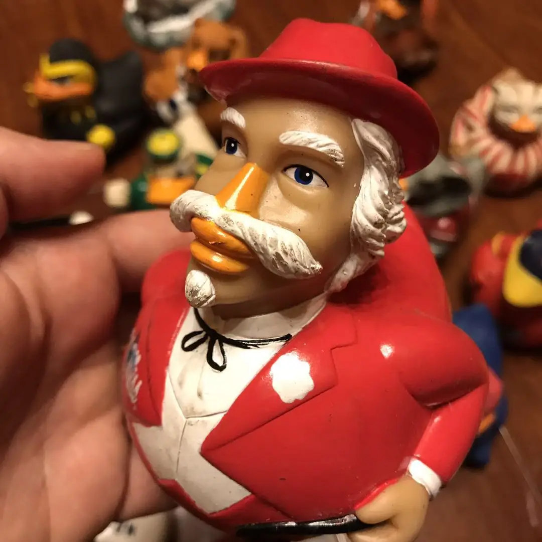 

American University Mascot Model Toy MASCOTS Out-of-print Vintage Ornaments Celebrity Collections Anime for Kids Christmas Gifts