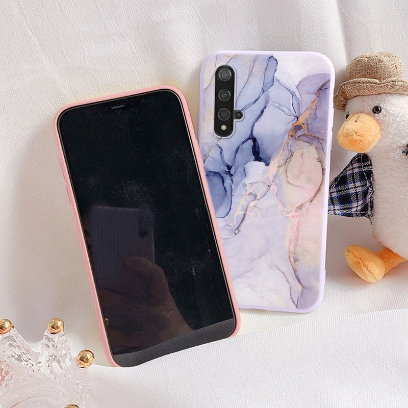 Elegant Marble Pattern Silicone Phone Case – Soft Protective Cover