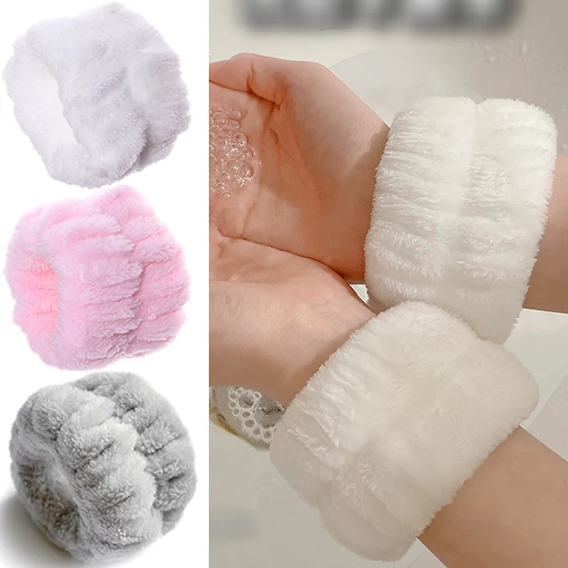 4Pcs Wristband for Washing Soft Flannel Wrist Strap Reusable Face Makeup Towel Wrist Velvet Towel Girls Elastic Face Wash Washing Wristband